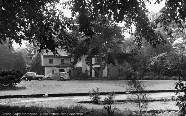 Photo of Thelwall, Cottage Hotel c.1955