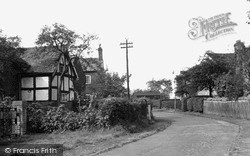 The Village c.1955, Thelwall