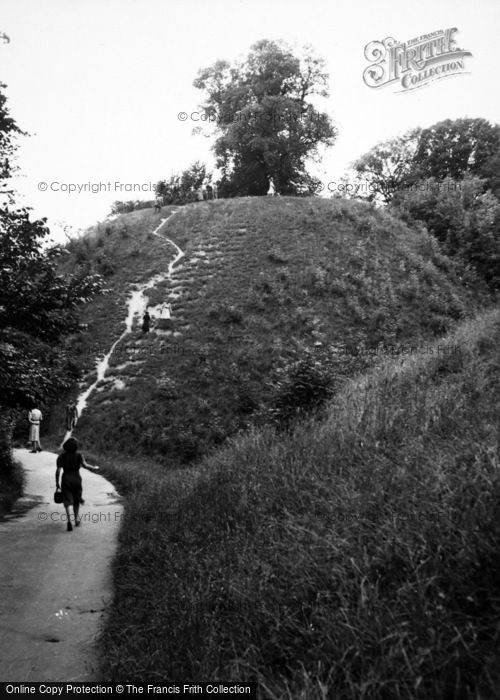 Photo of Thetford, Castle Hill 1949