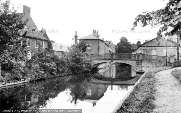 Photo of Thetford, Town Bridge 1929