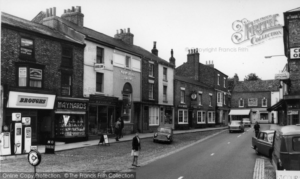 Photo of Thirsk, High Street c.1965