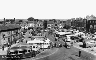Thirsk, Market Day c1955