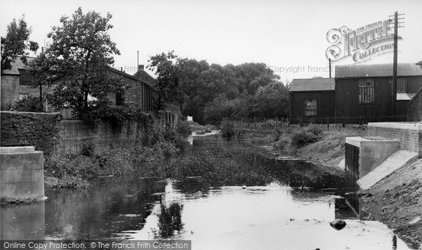 Photo of Thirsk, River Coldbeck c.1955