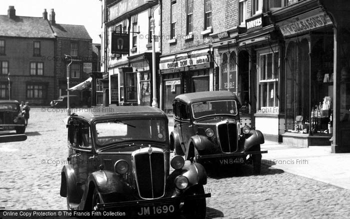 Photo of Thirsk, The Market Place, Cars c.1950