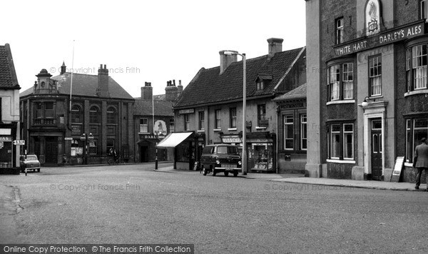 Photo of Thorne, Market Place c.1960
