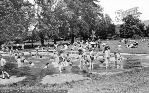Photo of Thorne, The Paddling Pool c.1965