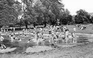 The Paddling Pool c.1965, Thorne