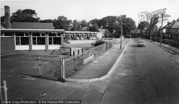 Photo of Thornton Cleveleys, School Road c.1965