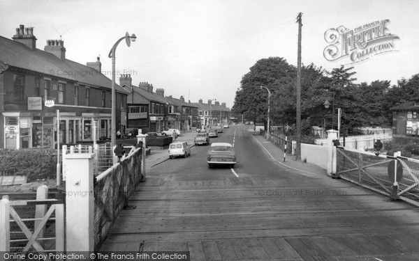 Photo of Thornton Cleveleys, Victoria Road East c.1965