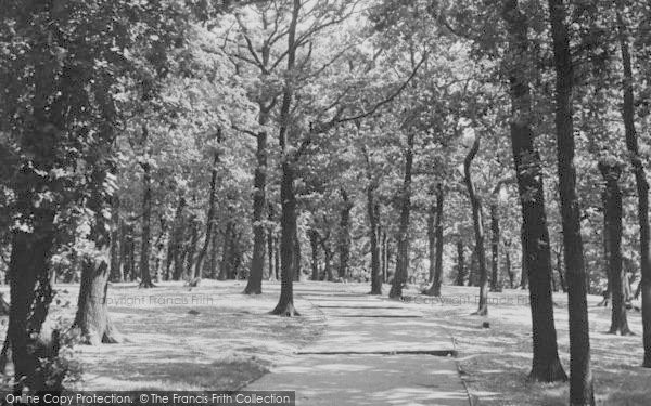 Photo of Thornton Heath, Grangewood Park c.1948