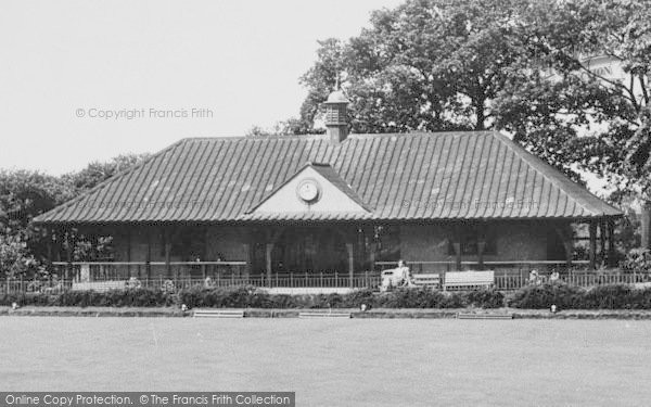 Photo of Thornton Heath, Grangewood Park c.1948