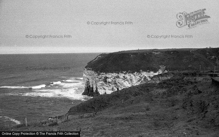 Photo of Thornwick Bay, c.1959