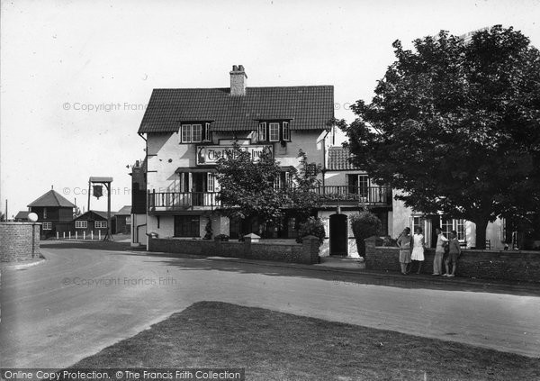 Photo of Thorpeness, Almshouses And The Dolphin Inn 1929