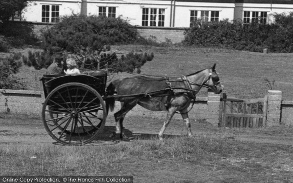 Photo of Thorpeness, Horse And Cart c.1955