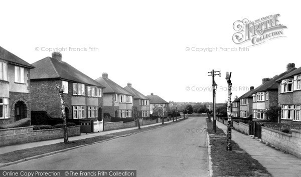 Photo of Thrapston, De Vere Road c.1955