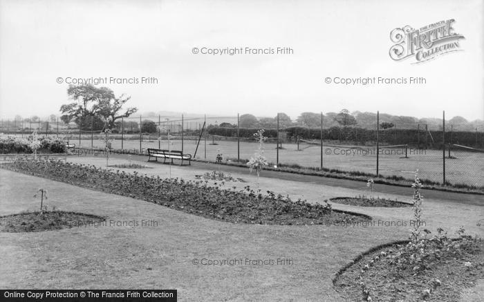 Photo of Throckley, Miner's Welfare Park c.1950