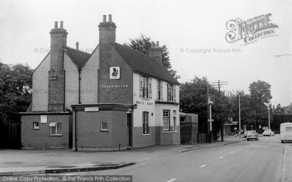 Photo of Thundersley, The White Hart c.1965