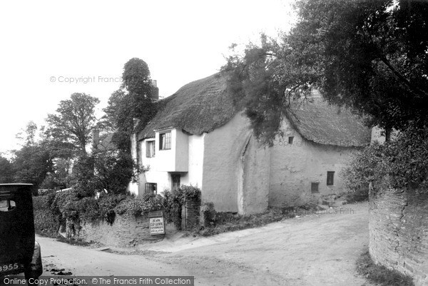 Photo of Thurlestone, Thatched Cottage c.1939