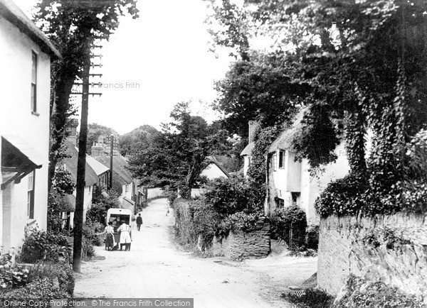 Photo of Thurlestone, The Village c.1939