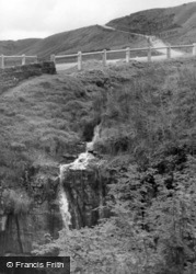 Buttertubs Pass c.1960, Thwaite