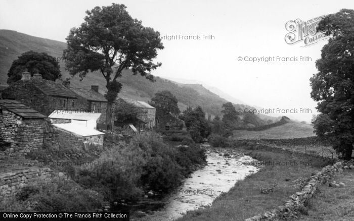 Photo of Thwaite, The Beck c.1955