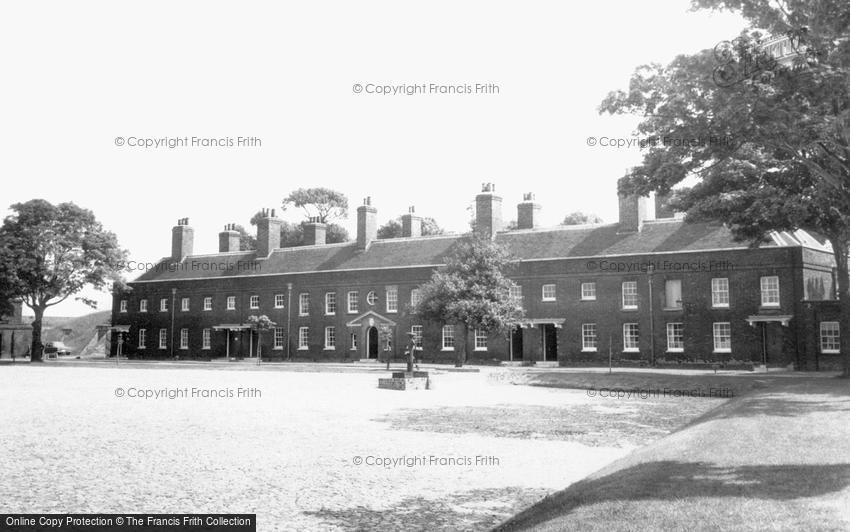 Tilbury, Officers' Quarters c1960