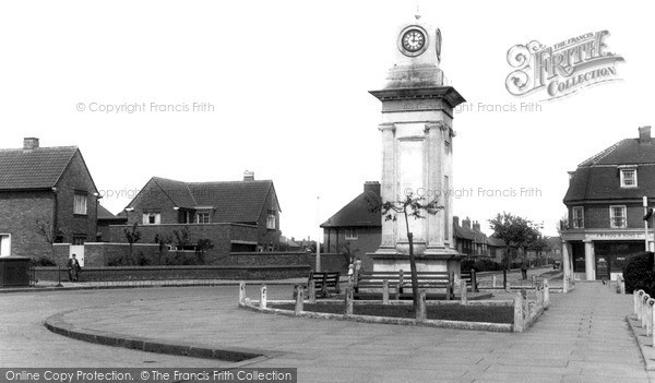 Photo of Tilbury, The War Memorial c.1960