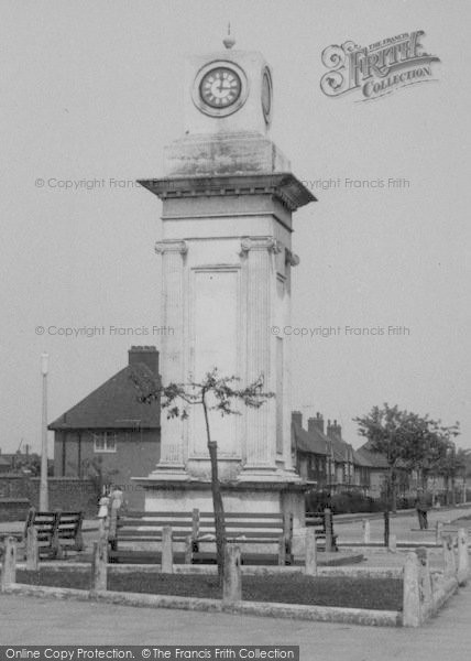 Photo of Tilbury, The War Memorial c.1960