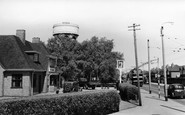 Tilehurst, The Bear c1955