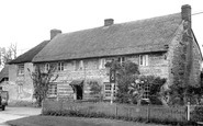 Tilshead, the Rose and Crown c1955