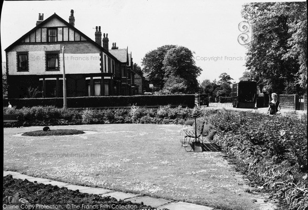 Photo of Timperley, Park Road And Moss Lane Corner c.1960