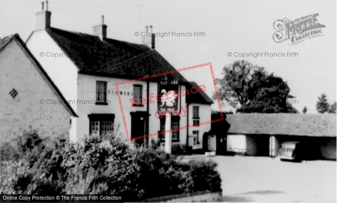 Photo of Tingrith, The Swan Inn c.1955