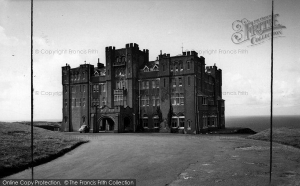 Photo of Tintagel, King Arthur's Castle Hotel c.1960