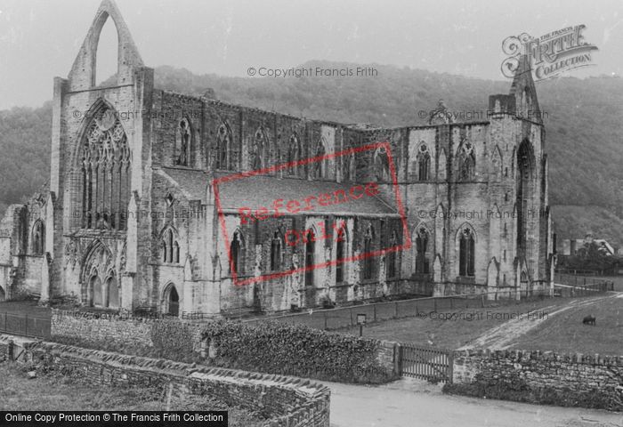 Photo of Tintern, Abbey 1924