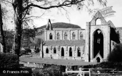 The Abbey c.1950, Tintern