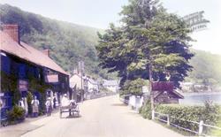 The Village 1925, Tintern