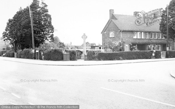 Photo of Tiptree, Memorial Corner c.1960
