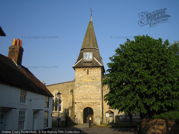 Photo of Titchfield, St Peter's Church 2005