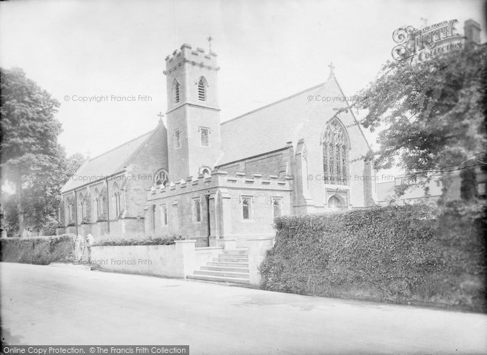 Photo of Tiverton, Blundell's Chapel 1930