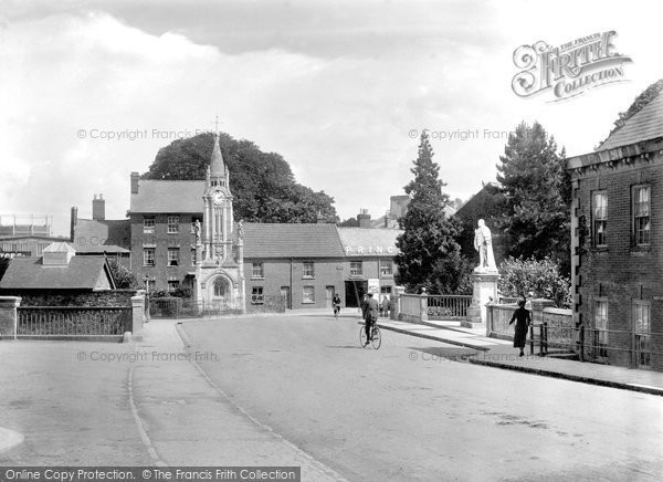 Photo of Tiverton, Clock Tower And Lowman Bridge 1920
