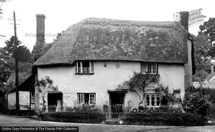 Photo of Tiverton, Cottages, Penny Park 1930