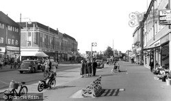 The Broadway c.1955, Tolworth