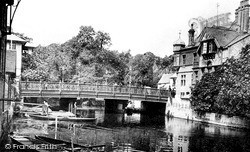 The Bridge 1890, Tonbridge