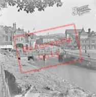 The Bridge 1948, Tonbridge
