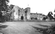 Tonbridge, the Castle 1951