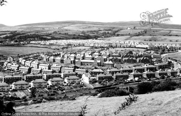 Photo of Tonyrefail, Tynybryn Estate c.1955