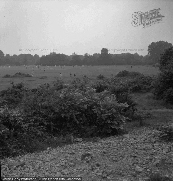 Photo of Tooting Bec, Cricket On The Common 1951