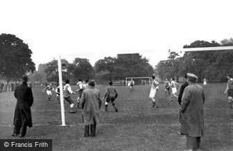Tooting Bec, Football on the Common 1952