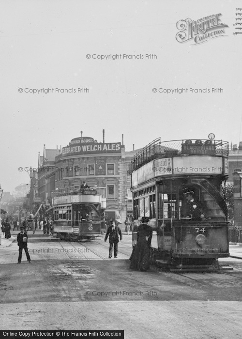 Photo of Tooting, Broadway, The Round House 1910