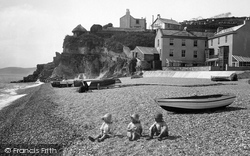 Children On The Beach 1930, Torcross